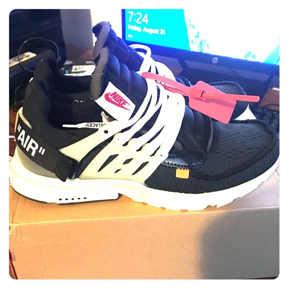 off white size 11